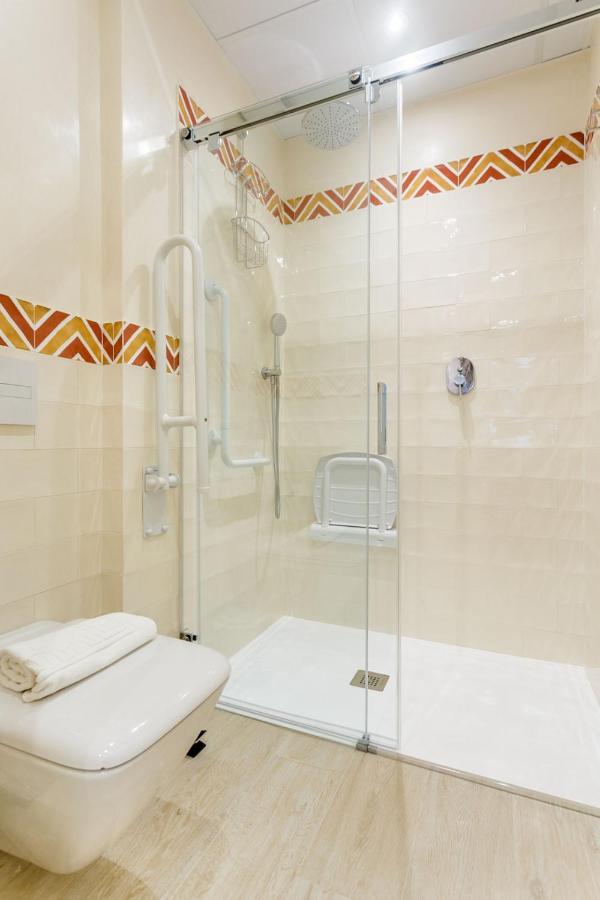 Espectacular Casa De 6 Dormitorios, 7 Banos Y 2 Terrazas Sevilla Bagian luar foto